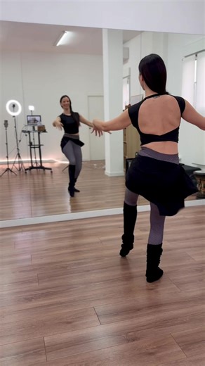 Belly Dance Online Classes and Drum Solo Techniques