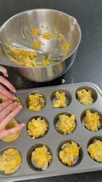Hash Brown Breakfast Muffins l EASY PROTEIN BREAKFAST