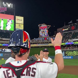 Twins Rally, #TwinsWin, Twins Celebrate! 🙌 | Minnesota Twins