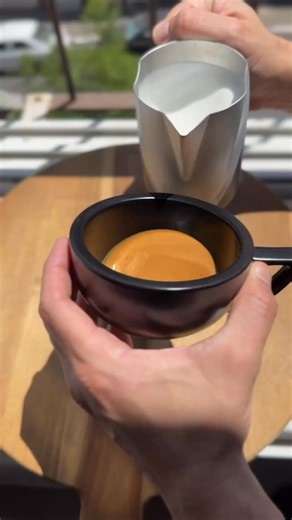 38K views · 316 reactions |  Latte Art Speed Challenge – #2 ⁠ Let’s see how fast (and clean) you can pour.⁠ ⁠ ⏱ Pattern: 5-Heart Tulip⁠  Time starts when the milk hits the espresso.⁠ 拏 My pour: 14.2 seconds⁠ ⁠ Think you can beat it without messing it up?⁠ Save this video, tag me in your attempt⁠ ⁠ Let’s go. ⁠ ⁠ #latteart #baristalife #baristadaily #barista | Barista Swag | Facebook