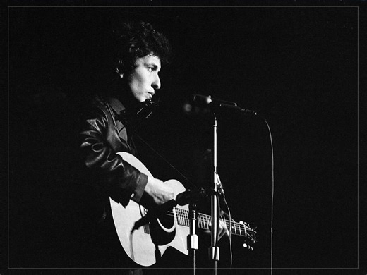 The classic TV show Bob Dylan watches "non-stop" on tour