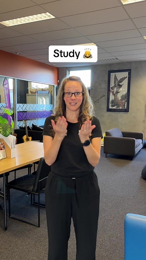 Learn New Zealand Sign Language Terms for Everyday Conversation