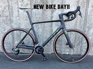 New Bike Day! 2022 Scott Addict RC 30! #2022 #scottaddictrc30 #newbikeday