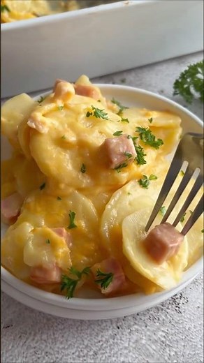 Cheesy ham & potato casserole #recipe #food