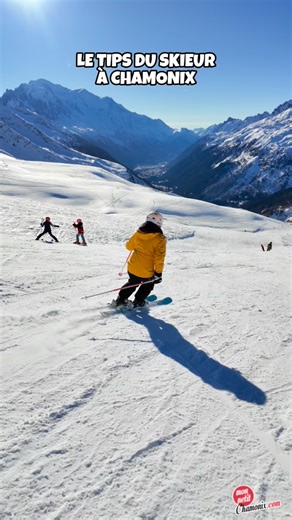 ᴍᴏɴ ᴘᴇᴛɪᴛ ᴄʜᴀᴍᴏɴɪx ➡️ Bons plans on Instagram: "✅Tips du skieur à Chamonix : Prends le bus et valides ton forfait de ski à bord, pour skier en toute sérénité! C’est pas vrai? Si je t’assure! Et c’est une grande première européenne 🇪🇺! Ça veut dire, pas besoin d’autres titres de transports pour prendre le bus si tu possèdes un forfait de ski @montblanc_nr mais il faut penser à le valider, à chaque fois que tu montes à bord! 🎿Avec ton forfait, tu peux te déplacer LIBREMENT et GRATUITEMENT sur l