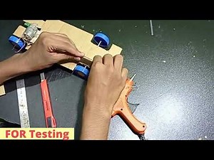 simple bricolage voiture en carton ....Cardboard car