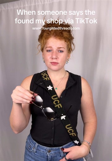 peep our ucf licensed purse strap #ucf #bedparty #gkco #fourgildedthreads #ucfknights