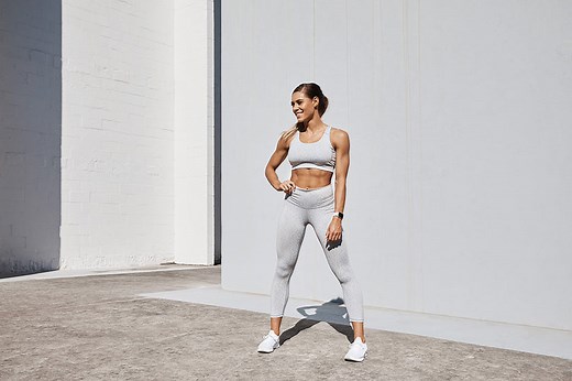 Dynamic Stretching: What It Is, Benefits & Examples