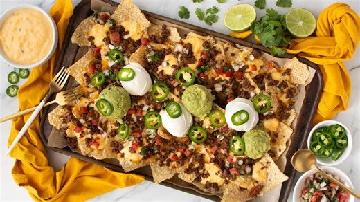 Make Applebee's Famous Neighborhood Nachos Right At Home