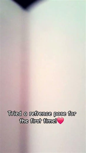 first ever refrence pose❤️