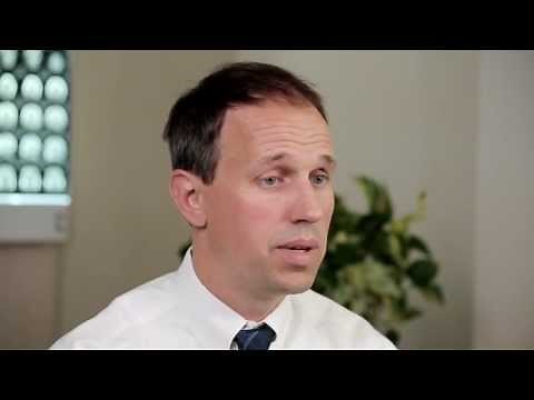 How does folic acid benefit the brain?