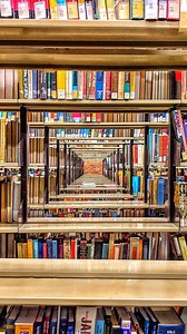 Celebrity spotting in the Auchmuty Library! 📚🔍 | The University of Newcastle, Australia
