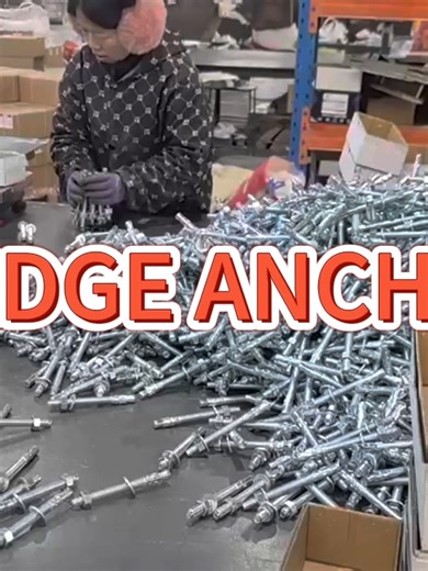Zinc Plated Wedge Anchor.#fastener #factory #manufacturer #wedge #anchor #bolt