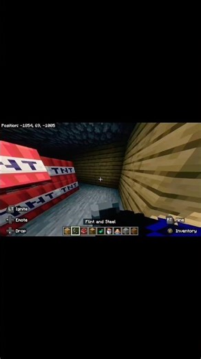 Exploding a house in #minecraft #tnt