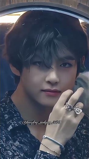 Me tera boyfriend song BTS V 😍🔥#kimtaehyung #taehyung #taehyungedits #taehyungbts #bts #army#btsarmy
