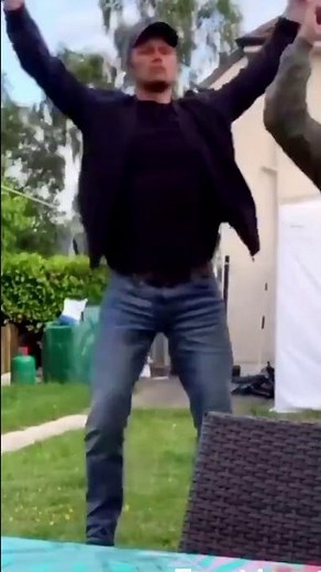 Sam Heughan | Dance On "Savage Love" Of Jason Derulo