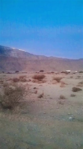 Exploring Serene Desert Landscapes at Dawn