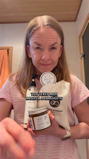 Nopea, helppo ja tehokas jalkahoito kotona!🦶🏻Luonnollisesti!🌿 #jalkahoito #jalkaterveys #ihonhoito #sade #luonnonkosmetiikka | Tuisa