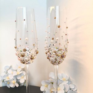 Personalized Pink Pearl and Crystal Wine Glasses, Unique Bridesmaid Gift,wedding Toasting Glasses,wedding Champagne Flute Set,wedding Favors - Etsy