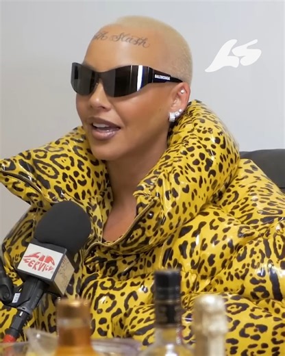 156K views · 1.4K reactions | Amber Rose breaks down why she doesn't go down at all: "I've kids...I kiss my children, I'm not going around s___ D___"  | Angela Yee | Facebook