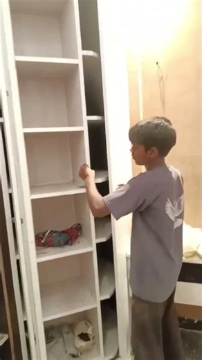 wardrobe ka design in changing room