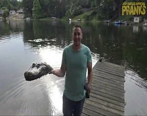 Remote Controlled Alligator Prank Just For Laughs 😆😂🤣 | تريند بالعربي