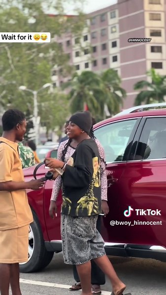 First Kiss Moments: Hilarious Reactions to Kissing