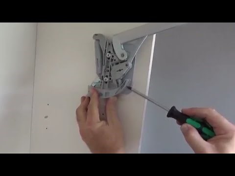 Adjusting folding flaps Huwilift Kesseböhmer