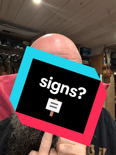 ihr sagt mir also ein ernstes, es hätte da Anzeichen gegeben? 🫠😂😂😂 #neurodivergent #adhs #autismawareness #adhd #weirdkid