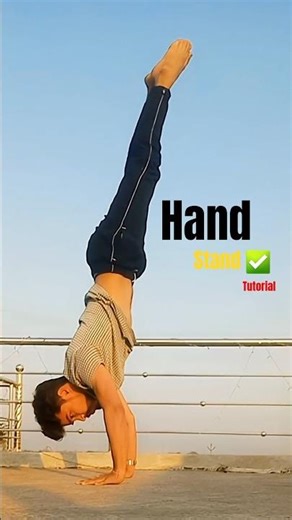 Easy hand stand tutorial ✅ #motivation #calisthenics