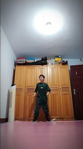 Kid Crying Because of Breakdancing