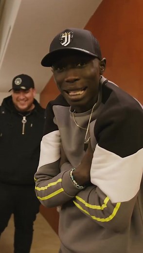 JD Exclusive Duffel Bags for Men