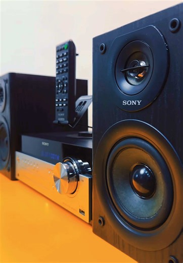 Sony SBT 100: Nghe Nhạc Đỉnh Cao Như Sony