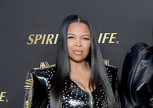 Dawn Robinson’s Ex-Husband Offers Her Hospitality Job After Learning She Lives In Her Car