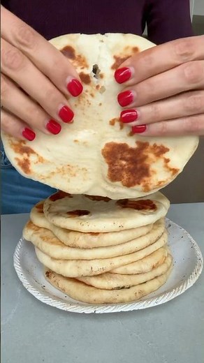 Fluffiest Flatbread Ever! | FeelGoodFoodie