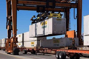 110 reactions · 21 shares | Up to $8,000 Sign On Bonus Our Intermodal Division Offers: No-Touch Freight Express Gates at Rail Yards & Consistent Home Time! | J.B. Hunt Drivers | Facebook