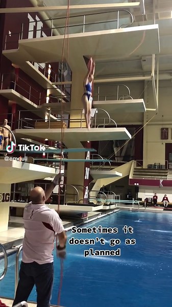 “Have you ever landed wrong?” Yes, yes I have.. #diving #notasplanned