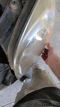 2009 Kia Sportage Driverside Headlamp Removal/Replacement (2006 -2010)