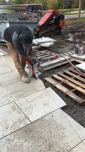 1.1K views · 35 reactions | Superior Hardscapes 欄 @unilock pavers Did you know we are an authorized Unilock contractor? We love the durability and clean ability of these pavers and the way they maintain a great look for years to come. The #grandeurpoolproject with its beautiful curved edge is really making a statement ⚡️隣 #hardscaping #outdoorliving #hardscapecontractor #poolscape #pooldesign | Superior Hardscapes | Facebook