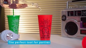 Uiifan 16 Pcs Video Game Party Plastic Cups with Lids and Straws 24 oz Iced Coffee Drinking Resuable Plastic Cups for Video Game Birthday Party Favor(Black)
