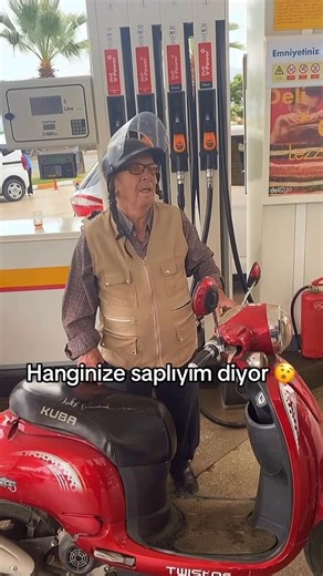 SC_S1000RR on Instagram: "Aman dayıcım 😂 . . . #fly #keşfet #motovlog #kawasaki #akış #instagood #motor #tiktok #edit #youtubetürkiye #dayı #shell #flypシviral #benikeşfet #keşfetteyiz #keşfetteyi̇z #kedarnath"