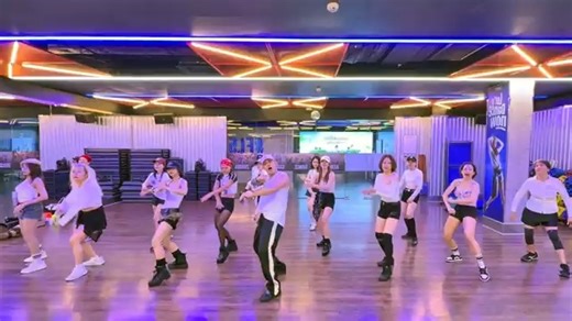 最新最in的ZUMBA尊巴健身舞蹈 零基础尊巴｜跟着跳就行，不用记动作✨ HABIBI MAV