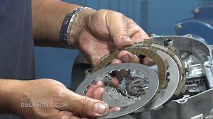 1.2M views · 7.6K reactions |  Aprende a realizar service y reparaciones de motocicletas  Desde tu casa con manuales y exámenes  ¡Aprovecha las promociones y descuentos!  Solicita información y nos comunicaremos contigo #YoEstudioEnCasa ¡Sumate! | Mecanica de la Moto | Facebook