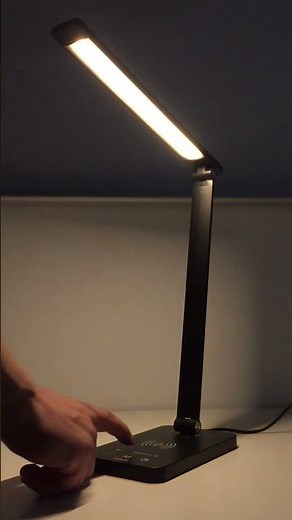 Velador Led De Mesa Táctil Dimeable Carga Inalámbrica Pluton