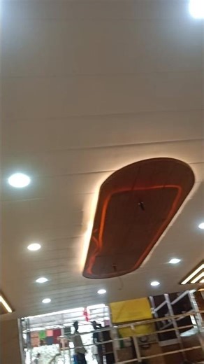 fall seling light fitting