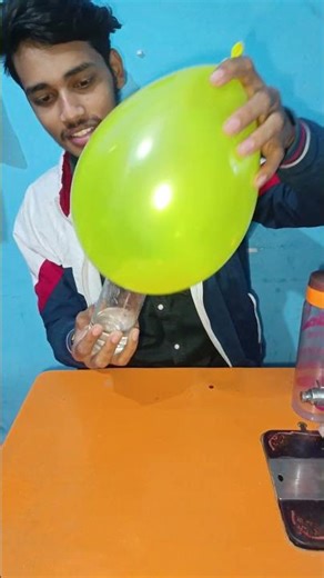 Testing Viral Balloon Hack! 🎈 Real or Fake? 😱Physics or Magic? 🧐 Glass Lifting Experiment