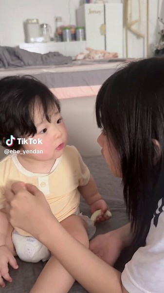 Biết cãi lại chị cực chất