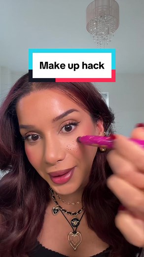 Natural Look Freckles Makeup Tutorial with Cool Story Pen