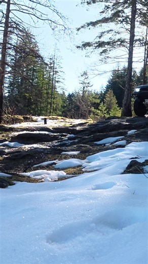 Suspension is much quieter after all the repairs and upgrades. Just hear the snow and ice now. #3rdgen4runner #4runner #vancouverisland #explore