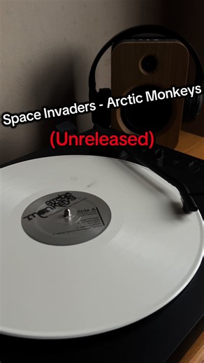 Space Invaders is another unreleased song from Arctic monkeys. Originally this was part of there promotional material (CD’s) they’d hand out at gigs before they gained traction in the music scene. This song, in my opinion, has a amazing gutiar solo. However, I do feel like the song doesn’t suit the vibe for WPSIATWIN and they wouldn’t have been able to rework it for the album, like how they did with riot van. #arcticmonkeys #fyp #indiemusic